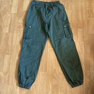 Pretty Little Things- USA 6 Green Cargo Pants